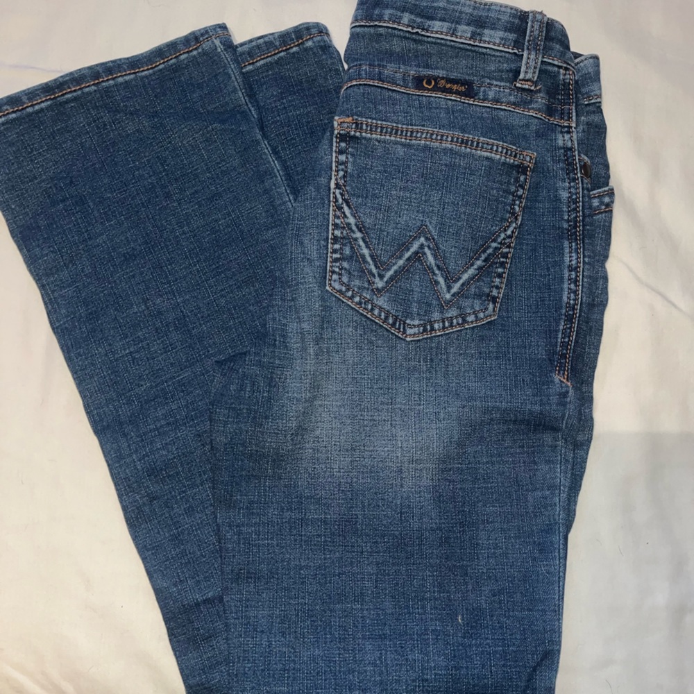 NWOT Wrangler Willow Jeans 9x34